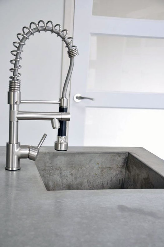 Commercial fusion kitchen faucet "width =" 525 "height =" 790