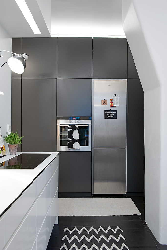 minimalistic kitchen ideas "width =" 683 "height =" 1024 "srcset =" https://mileray.com/wp-content/uploads/2020/05/1588512565_231_Scandinavian-Kitchen-Interior-Design-With-Beautiful-Appliances.jpg 683w, https: // myfashionos .com / wp-content / uploads / 2016/04 / built-in-kitchen-appliances-200x300.jpg 200w, https://mileray.com/wp-content/uploads/2016/04/built-in-kitchen - appliances-280x420.jpg 280w "sizes =" (maximum width: 683px) 100vw, 683px