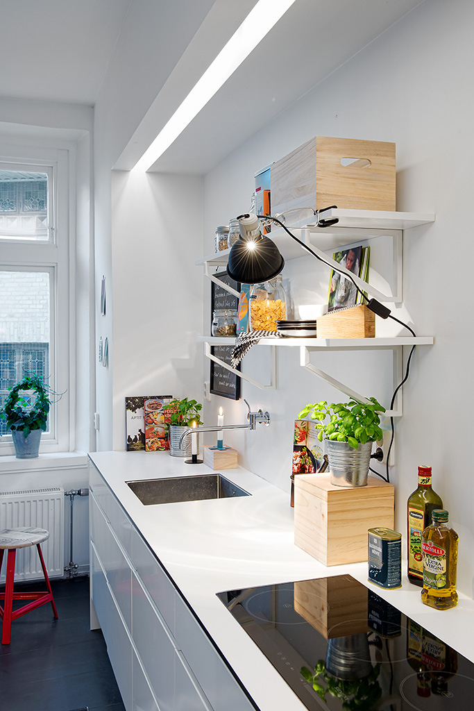 minimalistic kitchen ideas "width =" 683 "height =" 1024 "srcset =" https://mileray.com/wp-content/uploads/2020/05/1588512570_781_Scandinavian-Kitchen-Interior-Design-With-Beautiful-Appliances.jpg 683w, https://mileray.com/ wp -content / uploads / 2016/04 / minimalist-kitchen-200x300.jpg 200w, https://mileray.com/wp-content/uploads/2016/04/minimalist-kitchen-280x420.jpg 280w "Sizes =" (maximum Width: 683px) 100vw, 683px