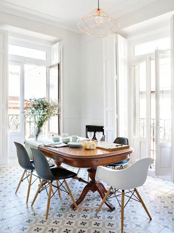 white classic dining room decor "width =" 623 "height =" 831