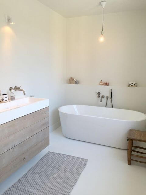 modern elegant bathroom decor "width =" 631 "height =" 840 "srcset =" https://mileray.com/wp-content/uploads/2020/05/1588514568_362_Beautiful-Modern-Bathroom-Designs-With-Soft-and-Neutral-Color-Decor.jpg 480w, https: //mileray.com/wp-content/uploads/2017/05/modern-sleek-bathroom-decor-ComfyDwelling-225x300.jpg 225w, https://mileray.com/wp-content/uploads/2017/05/ modern -slim-bathroom-decor-ComfyDwelling-315x420.jpg 315w "sizes =" (maximum width: 631px) 100vw, 631px