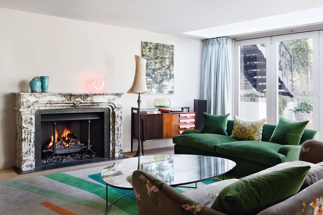 Cozy minimalist living room designs