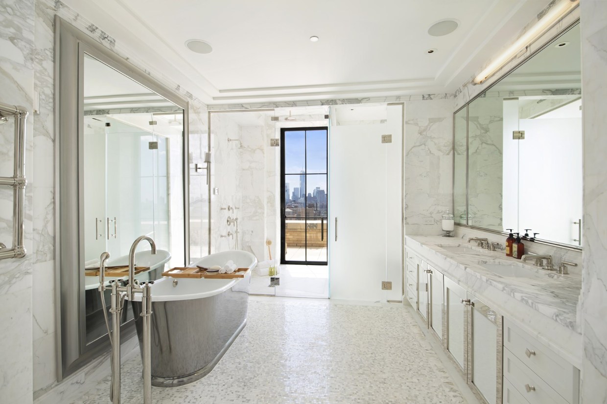 Marble and metal bathroom "width =" 1240 "height =" 826 "srcset =" https://mileray.com/wp-content/uploads/2020/05/1588516255_594_Luxury-Bathroom-Decorating-Ideas-With-Beautiful-a-Backsplash-Design-Looks.jpg 1240w, https://mileray.com/wp-content/uploads/2016/09/marble-and-metal-bathroom-Art-Deco-300x200.jpg 300w, https://mileray.com/wp-content/uploads / 2016/09 / marble-metal-bathroom-art-deco-768x512.jpg 768w, https://mileray.com/wp-content/uploads/2016/09/marble-and-metal-bathroom-Art-Deco - 1024x682.jpg 1024w, https://mileray.com/wp-content/uploads/2016/09/marble-and-metal-bathroom-Art-Deco-696x464.jpg 696w, https://mileray.com/wp - content / uploads / 2016/09 / marble-and-metal-bathroom-art-deco-1068x711.jpg 1068w, https://mileray.com/wp-content/uploads/2016/09/marble-and-metal- bathroom -Art-Deco-631x420.jpg 631w "sizes =" (maximum width: 1240px) 100vw, 1240px
