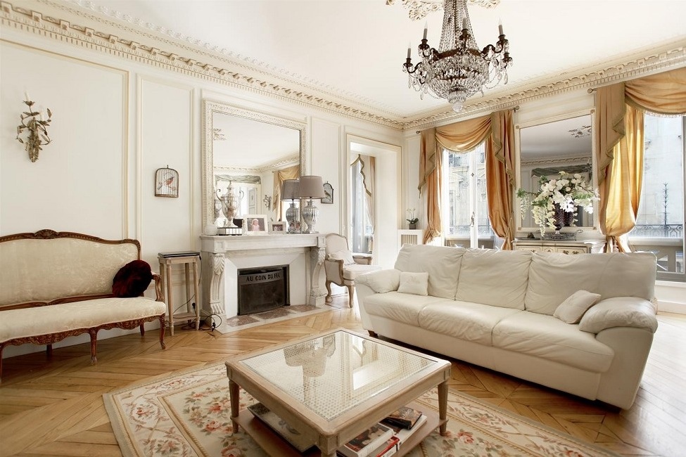classic French living room design "width =" 975 "height =" 650 "srcset =" https://mileray.com/wp-content/uploads/2020/05/1588517824_712_Beautiful-French-Living-Room-Style-Design-Ideas.jpeg 975w, https: // myfashionos. com / wp-content / uploads / 2016/07 / Emile-Garcin-Properties-300x200.jpeg 300w, https://mileray.com/wp-content/uploads/2016/07/Emile-Garcin-Properties-768x512 .jpeg 768w, https://mileray.com/wp-content/uploads/2016/07/Emile-Garcin-Properties-696x464.jpeg 696w, https://mileray.com/wp-content/uploads/2016/07 / Emile -Garcin-Properties-630x420.jpeg 630w "sizes =" (maximum width: 975px) 100vw, 975px