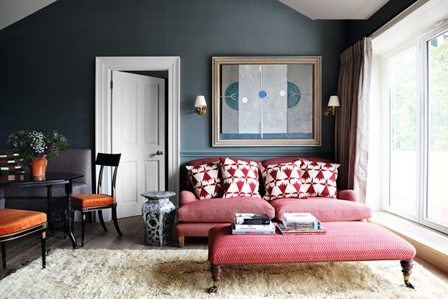 minimalist design ideas for dark living room "width =" 639 "height =" 426 "srcset =" https://mileray.com/wp-content/uploads/2020/05/1588518183_467_Modern-Living-Room-Design-With-Dark-Color-Concept.jpg 639w, https: // mileray.com/wp-content/uploads/2016/06/Jake-Curtis-1-300x200.jpg 300w, https://mileray.com/wp-content/uploads/2016/06/Jake-Curtis-1 -630x420 .jpg 630w "sizes =" (maximum width: 639px) 100vw, 639px