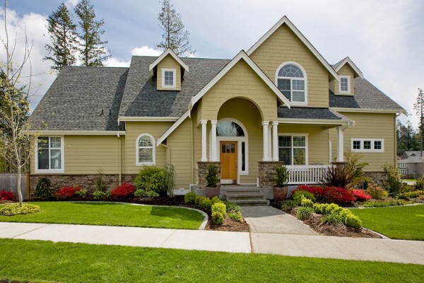 8 Ideas to Add Classic Curb Appeal to Your Home - Household Decorati