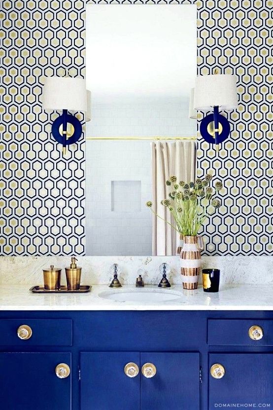 Great Bathroom Decor And Design | Small bathroom wallpaper .