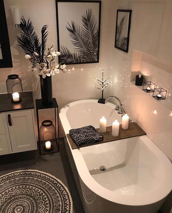 Beautiful Bathroom Wall Decor Ideas With Luxury Style 20