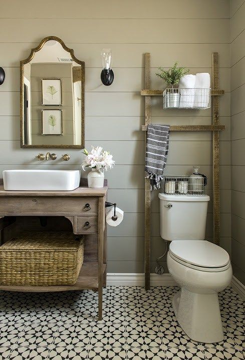 15 Farmhouse Style Bathrooms full of Rustic Charm | Small bathroom .