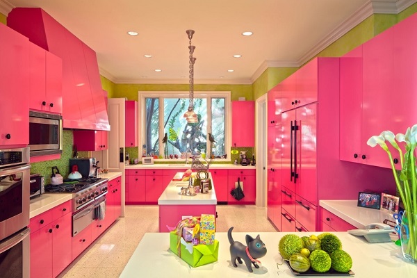 Beautiful pink kitchen design image | Home Decor Bu
