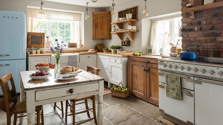 10 cottage style home ideas: how to create the cottage lo