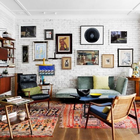 Mid-century Modern meets Boho Chic | Brick wall living room .