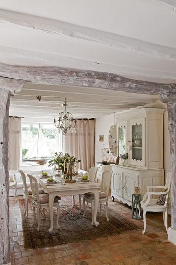 The Best of Country Living: Chic and Rustic Dining Rooms Combined .