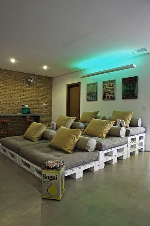 Theater room Pallets & Futon Mattresses | Home theater seating .