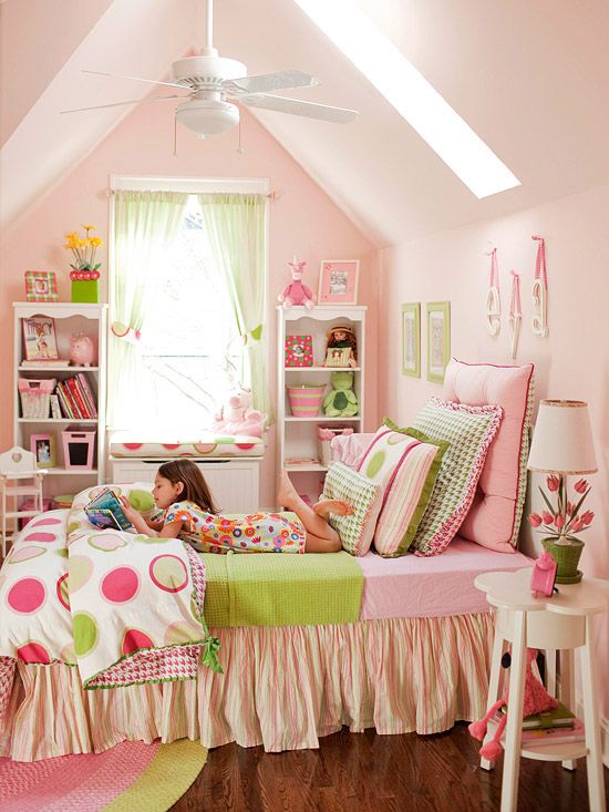 Bedroom Decorating in Pink and Red | Bedroom red, Little girl .