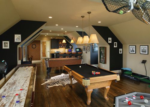 amazing attic game room; need pinball machine, ping pong (turn .