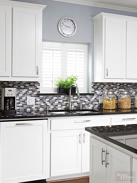 Glass Tile Backsplash Pictures | Kitchen colors, Kitchen design .