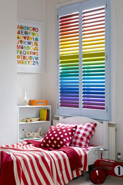 How to decorate your kid's room | Rainbow bedroom, Rainbow house .