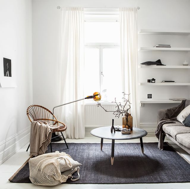 Living Room Decorating Ideas With
  Minimalist Design