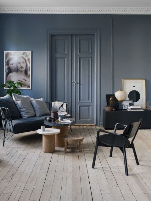 Gray room dark scandinavian style #interior #decor #inspo #nordic .