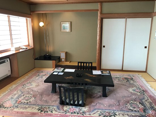 Japanese-style living room - Picture of Shiretoko Daiichi Hotel .