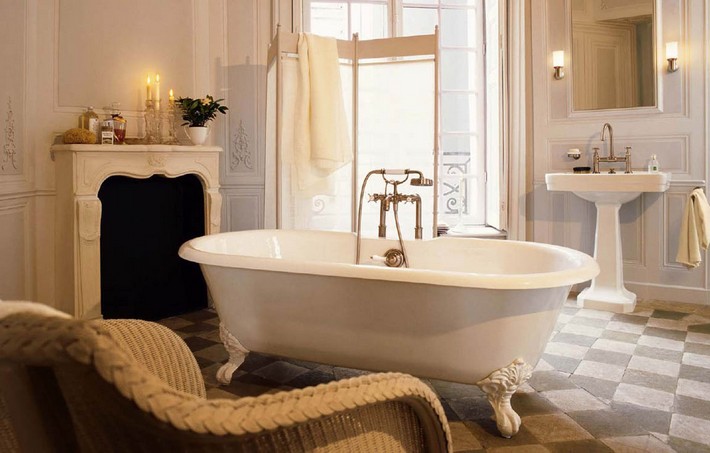 Vintage Decor to remodel your luxury bathroom | Maison Valentina Bl
