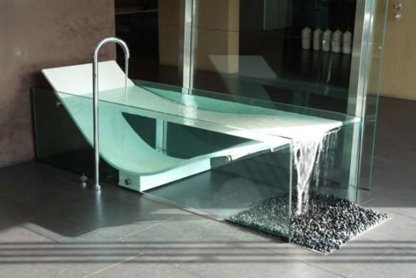 Soak in These 15 Luxurious Bathtubs | Glass bathtub, Luxury .