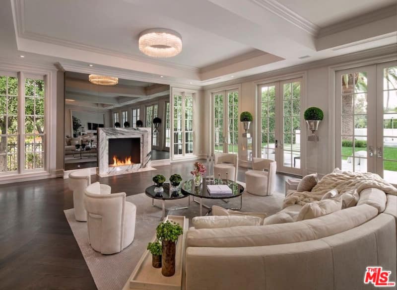 15 Luxury Living Room Designs (Stunnin