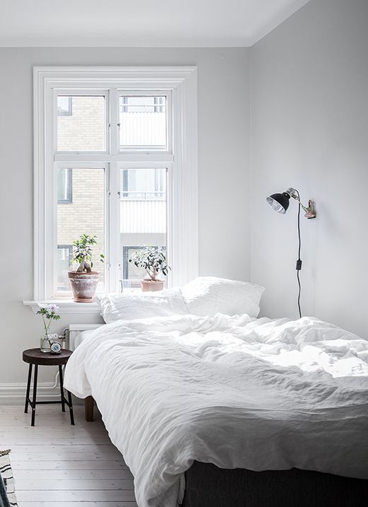 30+ Minimalist Bedroom Ideas to Help You Get Comfortable | Small .