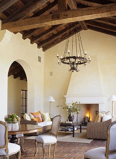 36 Cozy Living Room Designs With Exposed Wooden Beams | Vaulted .