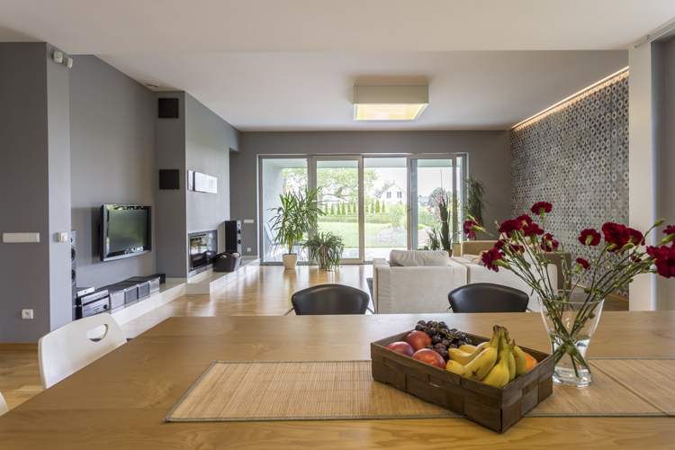 How to decorate an open floor plan living room | AZ Big Med