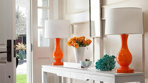 How to Subtly Add a Popping Color to Your Home Dec