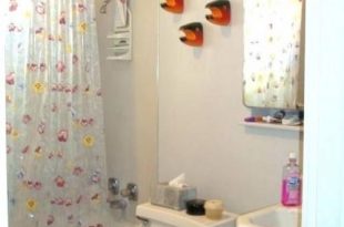 Simple Small Bathroom Decorating Ideas | Simple bathroom, Simple .
