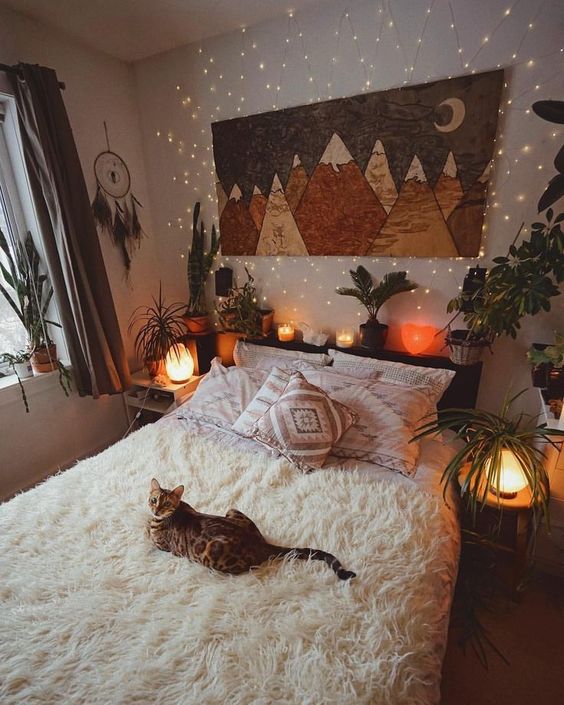 Simple Stuff to Decorate The Bedroom - RooHo