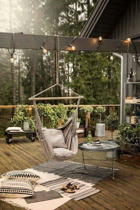 6 Ways to Style your Outdoor Space | Outdoor rooms, Garden .