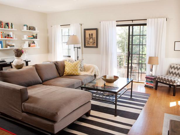 Tips For Making The Living Room Feel Comfortable - RooHo