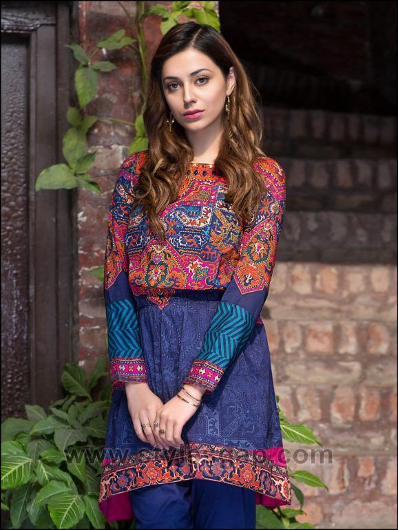 Summer Fashion Lawn Kurti Designs Trends Latest Collection 2019 .