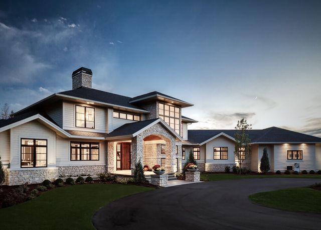 Traditional Meets Contemporary in Sophisticated Michigan Home .