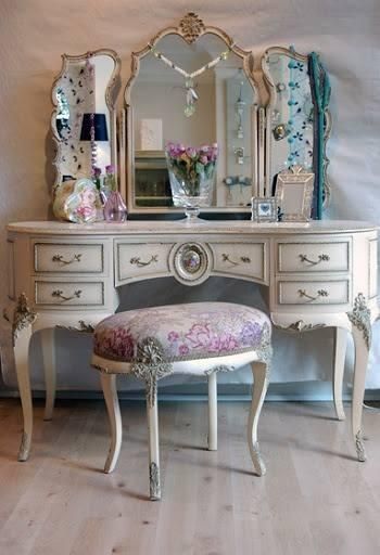 Fancy and Fabulous | Elegant Victorian Style Vanity | Shabby chic .