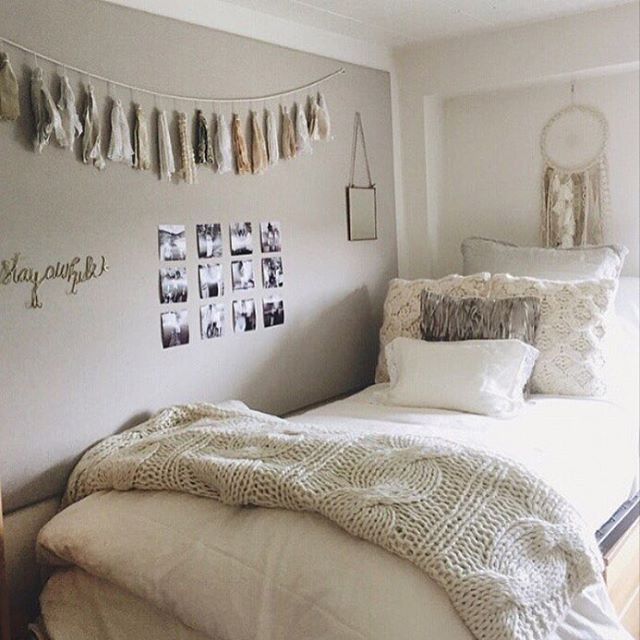 Warm neutrals in a dorm room gives a calm, comfy, & cozy vibe .