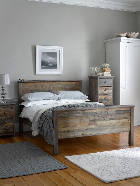 SCANDINAVIAN COASTAL CHIC | Rustic master bedroom, Wood bedroom .
