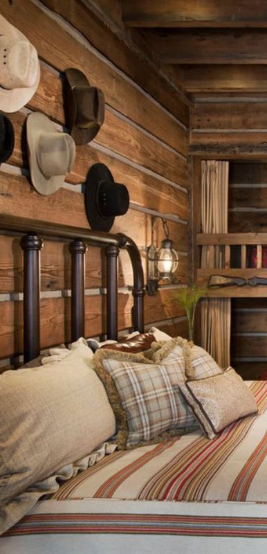 Rustic Bedrooms in 2020 | Farmhouse style bedrooms, Rustic bedroom .